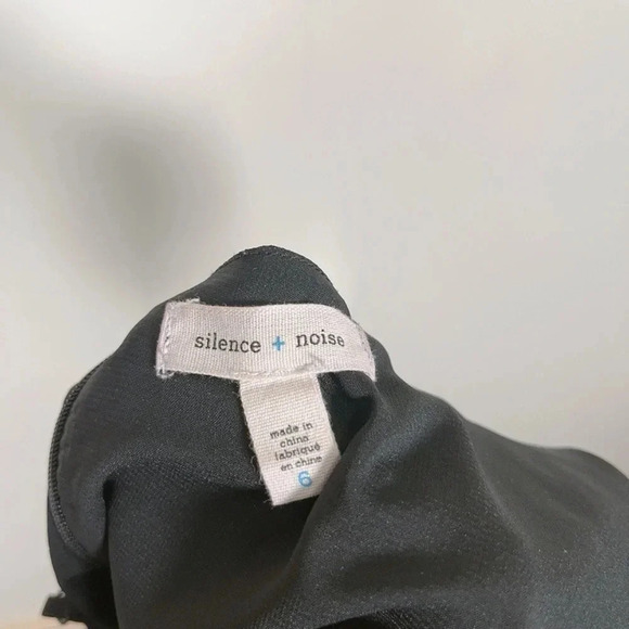 🌟✨2 for $30✨🌟 Silence + Noise Black  Strappy Dress - Picture 5 of 8